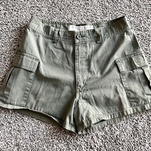 Guess shorts